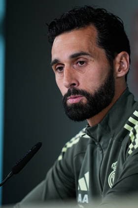 May 16, 2026, Valdebebas, Madrid, Spain: Alvaro Arbeloa, head coach of Real Madrid, attends his press conference, PK, Pressekonferenz during the training day of Real Madrid ahead the Spanish League, LaLiga EA Sports, football match against Sevilla FC at Ciudad Deportiva Real Madrid on May 16, 2026, in Madrid, Spain. Alvaro Arbeloa Press Conference For Real Madrid - Laliga Ea Sports - ZUMAa181 20260516_zaa_a181_010 Copyright: xDennisxAgyemanx