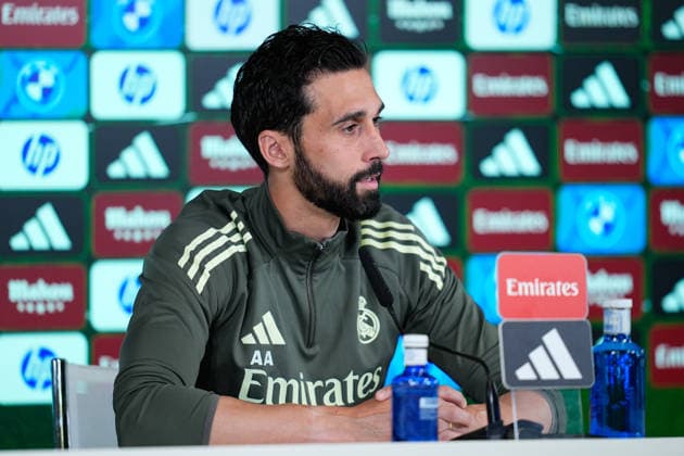 May 16, 2026, Valdebebas, Madrid, Spain: Alvaro Arbeloa, head coach of Real Madrid, attends his press conference, PK, Pressekonferenz during the training day of Real Madrid ahead the Spanish League, LaLiga EA Sports, football match against Sevilla FC at Ciudad Deportiva Real Madrid on May 16, 2026, in Madrid, Spain. Alvaro Arbeloa Press Conference For Real Madrid - Laliga Ea Sports - ZUMAa181 20260516_zaa_a181_012 Copyright: xDennisxAgyemanx