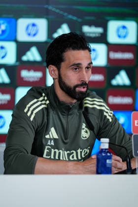 May 16, 2026, Valdebebas, Madrid, Spain: Alvaro Arbeloa, head coach of Real Madrid, attends his press conference, PK, Pressekonferenz during the training day of Real Madrid ahead the Spanish League, LaLiga EA Sports, football match against Sevilla FC at Ciudad Deportiva Real Madrid on May 16, 2026, in Madrid, Spain. Alvaro Arbeloa Press Conference For Real Madrid - Laliga Ea Sports - ZUMAa181 20260516_zaa_a181_023 Copyright: xDennisxAgyemanx