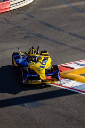 Zane Maloney (Lola Yamaha ABT Formula E Team, 22) erstes freies Training Free Practice 1, ABB FIA Formula E World Championship, WM, Weltmeisterschaft Monaco e-Prix 2026, Monte Carlo, Saison 12 2025 26, Runde 9, 16.05.2026, ABB FIA Formula E World Championship, Monaco e-Prix 2026, Monte Carlo, Saison 12 2025 26, Runde 9, 16.05.2026 Monte Carlo Copyright: xEibner-Pressefoto LauraxRoemerx EP_LRR