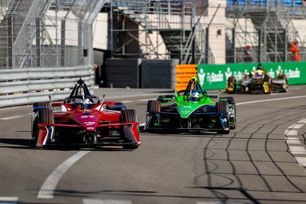 Nick Cassidy (Citroen Racing, 37) und Joel Eriksson (Envision Racing, 14) zweites freies Training Free Practice 2, ABB FIA Formula E World Championship, WM, Weltmeisterschaft Monaco e-Prix 2026, Monte Carlo, Saison 12 2025 26, Runde 9, 16.05.2026, ABB FIA Formula E World Championship, Monaco e-Prix 2026, Monte Carlo, Saison 12 2025 26, Runde 9, 16.05.2026 Monte Carlo Copyright: xEibner-Pressefoto LauraxRoemerx EP_LRR