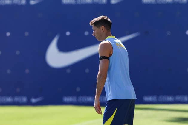 May 16, 2026, Sant Joan Despi, Barcelona, SPAIN: Robert Lewandowski during the training day of FC Barcelona, Barca ahead the Spanish League, Laliga EA Sports, football match against Real Betis at Ciudad Esportiva Joan Gamper on May 16, 2026 in Sant Joan Despi, Barcelona, Spain. FC Barcelona Training And press conference, PK, Pressekonferenz - LaLiga EA Sports - ZUMAa181 20260516_zaa_a181_104 Copyright: xJavierxBorregox