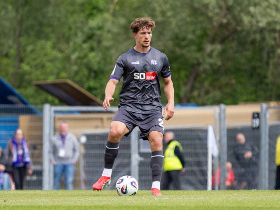 Robin Fabinski (VfL Osnabrueck, 27) am Ball GER, VfB Stuttgart II vs. VfL Osnabrueck, Fussball, 3. Bundesliga, 38. Spieltag, Spielzeit 2025 2026, 16.05.2026 GER, VfB Stuttgart II vs. VfL Osnabrueck, Fussball, 3. Bundesliga, 38. Spieltag, Spielzeit 2025 2026, 16.05.2026 Aspach Copyright: xEibner-Pressefoto CarstenxSchwerx EP_CSG