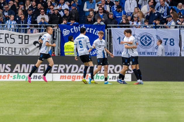 Jubel zum Tor zum 0:1 durch Stefano Marino (SC Paderborn 07, 30), GER, SV Darmstadt 98 vs. SC Paderborn, Fussball, 2. Bundesliga, 34. Spieltag, Saison 2025 2026, 17.05.2026, DFL REGULATIONS PROHIBIT ANY USE OF PHOTOGRAPHS AS IMAGE SEQUENCES AND OR QUASI-VIDEO, GER, SV Darmstadt 98 vs. SC Paderborn, Fussball, 2. Bundesliga, 34. Spieltag, Saison 2025 2026, 17.05.2026 Darmstadt Copyright: xEibner-Pressefoto Jan-NiclasxGrox EP_JGG