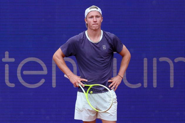 Max Schoenhaus (Germany) schaut enttaeuscht, Bitpanda Hamburg Open, Bitpanda Hamburg Open, Rothenbaum am 18. May 2026 in Hamburg, Deutschland. (Foto von Marco Steinbrenner DeFodi Images) Max Schoenhaus (Germany) looks dejected, Bitpanda Hamburg Open, Bitpanda Hamburg Open, Rothenbaum, May 18, 2026 in Hamburg, Germany. (Photo by Marco Steinbrenner DeFodi Images) -