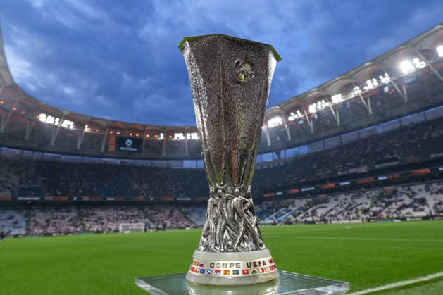Pokal im Hintergrund Stadionpanorama, Weitwinkel, Tribünen, Sitzplätze, Stehplätze , Türkei, Fussball, UEFA Europa League, Finale, 2025 2026, SC Freiburg vs. Aston Villa, 20.05.2026, TüpraÅü Stadium, BeÅüiktaÅü Park, Istanbul Istanbul TüpraÅü Stadium, BeÅüiktaÅü Par Istanbul Türkei Copyright: xArnexAmbergx