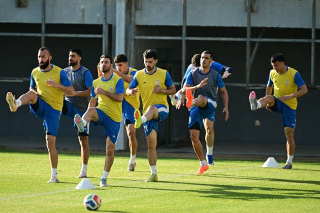 Iranian national football team s training ANTALYA, TURKIYE - MAY 20: Iran s national football team continues its training camp ahead of the 2026 FIFA World Cup, WM, Weltmeisterschaft, Fussball which will be held in the United States, Canada and Mexico, in Antalya, Turkiye on May 20, 2026. The team held an evening training session at the Titanic Sports Complex under head coach Amir Ghalenoei. In the mostly media-open session, players carried out warm-up exercises followed by coordination, agility, and small-sided passing drills. Orhan Cicek Anadolu Antalya Turkey. Editorial use only. Please get in touch for any other usage. Copyright: x2026xAnadoluxOrhanxCicekx