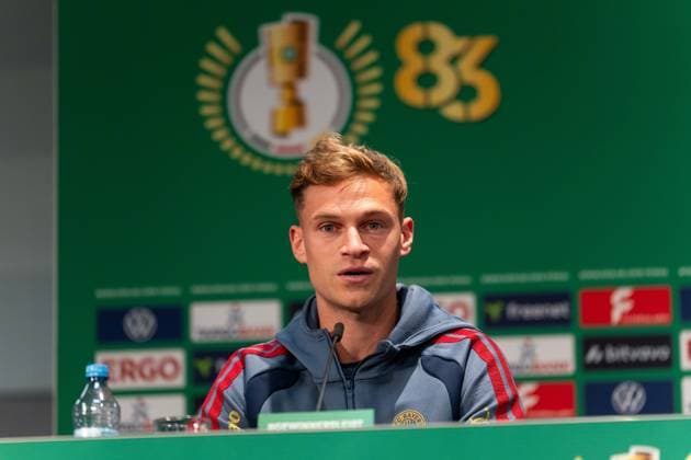 Joshua Kimmich (FC Bayern Muenchen, 6) waehrend der Pressekonferenz, GER, Abschlusstraining und Pressekonferenz am Vortag des DFB-Pokalfinale, FC Bayern Muenchen vs. VfB Stuttgart, Fussball, Herren, DFB-Pokal, Finale, Spielzeit 2025 2026, 22.05.2026 DFL REGULATIONS PROHIBIT ANY USE OF PHOTOGRAPHS AS IMAGE SEQUENCES AND OR QUASI-VIDEO GER, Abschlusstraining und Pressekonferenz am Vortag des DFB-Pokalfinale, FC Bayern Muenchen vs. VfB Stuttgart, Fussball, Herren, DFB-Pokal, Finale, Spielzeit 2025 2026, 22.05.2026 Berlin Copyright: xEibner-Pressefoto MaxxVincenx EP_MVN