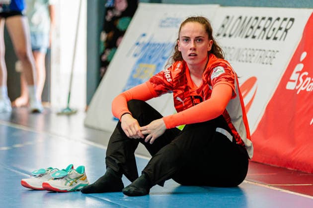 Sarah Wachter (Borussia Dortmund, 12) zeigt sich nach Spielende enttaeuscht ueber die 28:27 Niederlage GER, HSG Blomberg-Lippe vs. Borussia Dortmund, Handball, 1. Bundesliga Frauen, Play-Offs, Finale, Spiel 2, 24.05.2026 GER, HSG Blomberg-Lippe vs. Borussia Dortmund, Handball, 1. Bundesliga Frauen, Play-Offs, Finale, Spiel 2, 24.05.2026 Blomberg Copyright: xEibner-Pressefoto JanxRollingerx EP_JSK