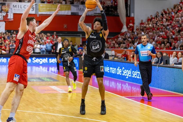 Tylan James Pope (Bozic Estriche Knights Kirchheim, 09) GER, Giessen46ers vs. Bozic Estriche Knights Kirchheim, BARMER 2. Basketball Bundesliga, Playoffs Halbfinale Spiel 4, Saison 2025 2026, 29.05.2026 GER, Giessen46ers vs. Bozic Estriche Knights Kirchheim, BARMER 2. Basketball Bundesliga, Playoffs Halbfinale Spiel 4, Saison 2025 2026, 29.05.2026 Giessen Copyright: xEibner-Pressefoto NinaxSanderx EP_NSR