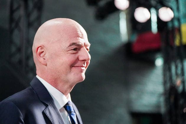 Fussball: Home of FIFA (Zürich, Schweiz): Gianni Infantino (FIFA Präsident) Portraitfoto, Portrait, Einzelaufnahme, Porträt, Mimik, Gesichtsausdruck, Emotion, Geste, Gestik, Emotion Zürich Kanton Zürich Schweiz Copyright: xJOERANxSTEINSIEKx