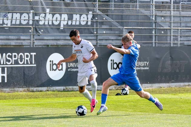 v.li.: David Mamutovic (SVS, 7), Maiko Rene Hertel (TSG, 18), Zweikampf, Spielszene, Duell, duel, tackle, tackling, Dynamik, Action, Aktion, 31.07.2026, Sandhausen (Deutschland), Fussball, bfv-Verbandspokal, 3. Runde, SV Sandhausen - TSG 1862 09 Weinheim
