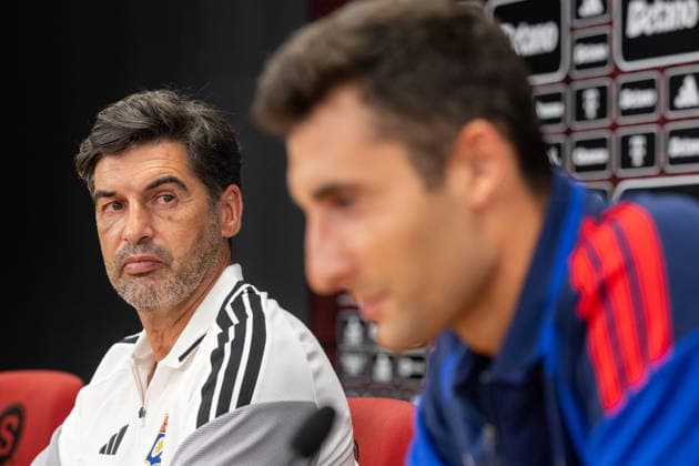 Olympique Lyon head coach Paulo Fonseca, left, and goalkeeper Dominik Greif, right, spoke at a press conference, PK, Pressekonferenz ahead of the opening match of the third qualifying round of the Champions League between AC Sparta Praha and Olympique Lyon, in Prague, Czech Republic, on August 3, 2026. (CTKxPhoto OndrejxDeml) CTKPhotoP2026080305724 CTKPhotoP2026080305724