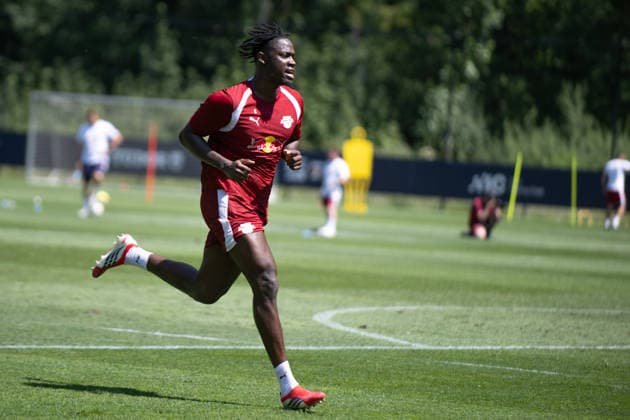 Johan Bakayoko (RB Leipzig, 11), sprintet, RB Leipzig, Fussball, Trainingslager Austria, Saison Vorbereitung, Saison 2026 2027, GER, 04.08.2026, Eibner-Pressefoto Andreas Ulmer RB Leipzig, Fussball, Trainingslager Austria, Saison Vorbereitung, Saison 2026 2027, GER, 04.08.2026, Copyright: xEibner-Pressefoto AndreasxUlmerx EP_AUR