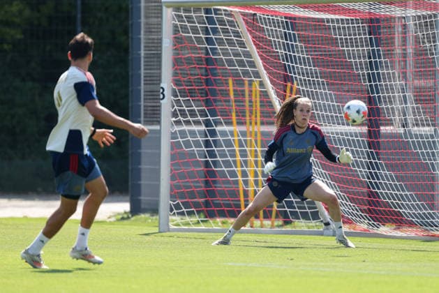 Ena Mahmutovic (FC Bayern Muenchen, 01), GER, FC Bayern Muenchen Frauen Training, Fussball, Google Pixel Frauen-Bundesliga, Saison 2026 2027, 05.08.2026, GER, FC Bayern Muenchen Frauen Training, Fussball, Google Pixel Frauen-Bundesliga, Saison 2026 2027, 05.08.2026 Muenchen Copyright: xEibner-Pressefoto JennixMaulx EP_JML