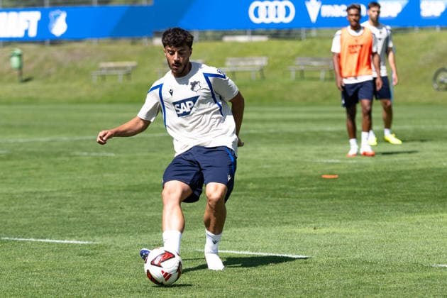 Umut Tohumcu, (TSG Hoffenheim, 25), TSG Hoffenheim, Fussball, Trainingslager, Saison Vorbereitung, Saison 2026 2027, GER, 05.08.2026, Eibner-Pressefoto Andreas Ulmer TSG Hoffenheim, Fussball, Trainingslager, Saison Vorbereitung, Saison 2026 2027, GER, 05.08.2026, Copyright: xEibner-Pressefoto AndreasxUlmerx EP_AUR