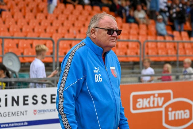 Rico Goossen (SV Drochtersen Assel, Praesident) VfB Oldenburg vs. SV Drochtersen Assel, Fussball, Regionalliga Nord, 2. Spieltag, Saison 2026 2027, 07.08.2026, VfB Oldenburg vs. SV Drochtersen Assel, Fussball, Regionalliga Nord, 2. Spieltag, Saison 2026 2027, 07.08.2026 Oldenburg Copyright: xEibner-Pressefoto RobertxGertzenx EP_RGN
