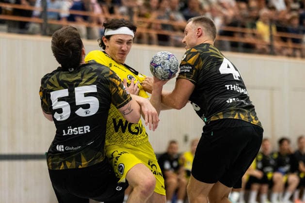 Kasper Thorsen LIEN (TVB Stuttgart, 07) im Zweikampf gegen Timo LOESER (HC Elbflorenz 2006, 55) GER, TVB Stuttgart vs. HC Elbflorenz 2006, Handball, Vorbereitung, Turnier, S-Cup Altensteig, Viertelfinale, Spielzeit 2026 2027, 07.08.2026, GER, TVB Stuttgart vs. HC Elbflorenz 2006, Handball, Vorbereitung, Turnier, S-Cup Altensteig, Viertelfinale, Spielzeit 2026 2027, 07.08.2026, Altensteig Copyright: xEibnerxPressefoto OliverxSchmidtx EP_OST
