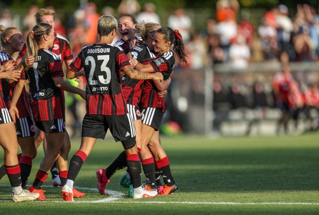 GER, Frankfurt, Eintracht Frankfurt vs Malmö FF, UEFA Womens Champions League, Fussball, UEFA, Spielzeit 2026 2027, Stadion am Brentanobad, Qualifikation, Finale im Bild: Laura Freigang (Eintracht Frankfurt Frauen 10) erzielt den Treffer zum 1:0, Tor, Jubel und Freude, Emotionen DFB DFL REGULATIONS PROHIBIT ANY USE OF PHOTOGRAPHS AS IMAGE SEQUENCES AND OR QUASI-VIDEO, 08.08.2026 Copyright: HMBxMedia HendrikxHamelau