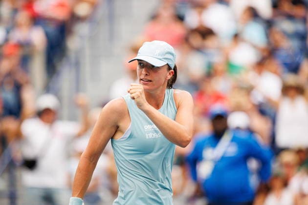 August 8, 2026, Toronto, On, Canada: Iga Swiatek of Poland celebrates her 3-6, 6-1, 6-2, win over Marta Kostyuk of Ukraine during round of 16 National Bank Open tennis action in Toronto, on Saturday, Aug. 8, 2026. Canada News - August 8, 2026 - ZUMAc35_ 20260808_zaf_c35_026 Copyright: xKeitoxNewmanx