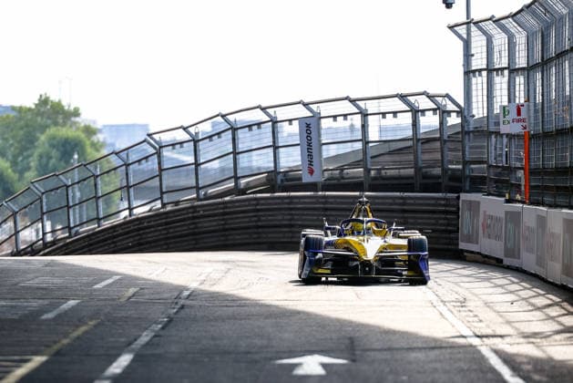 Zane Maloney (Lola Yamaha ABT Formula E Team, 22) zweites freies Training Free Practice 2, ABB FIA Formula E World Championship, WM, Weltmeisterschaft London e-Prix 2026, Vereinigtes Koenigreich, Saison 12 2025 26, Runde 16, 15.07.2026, ABB FIA Formula E World Championship, London e-Prix 2026, Vereinigtes Koenigreich, Saison 12 2025 26, Runde 16, 15.07.2026 London Copyright: xEibner-Pressefoto LauraxRoemerx EP_LRR