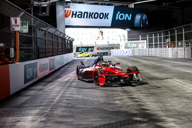 Nick Cassidy (Citroen Racing, 37) zweites freies Training Free Practice 2, ABB FIA Formula E World Championship, WM, Weltmeisterschaft London e-Prix 2026, Vereinigtes Koenigreich, Saison 12 2025 26, Runde 16, 15.07.2026, ABB FIA Formula E World Championship, London e-Prix 2026, Vereinigtes Koenigreich, Saison 12 2025 26, Runde 16, 15.07.2026 London Copyright: xEibner-Pressefoto LauraxRoemerx EP_LRR