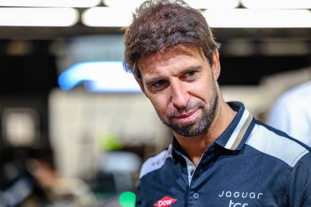 Antonio Felix da Costa (Jaguar TCS Racing, 13) bei der Autogrammstunde, ABB FIA Formula E World Championship, WM, Weltmeisterschaft London e-Prix 2026, Vereinigtes Koenigreich, Saison 12 2025 26, Runde 16, 15.07.2026, ABB FIA Formula E World Championship, London e-Prix 2026, Vereinigtes Koenigreich, Saison 12 2025 26, Runde 16, 15.07.2026 London Copyright: xEibner-Pressefoto LauraxRoemerx EP_LRR