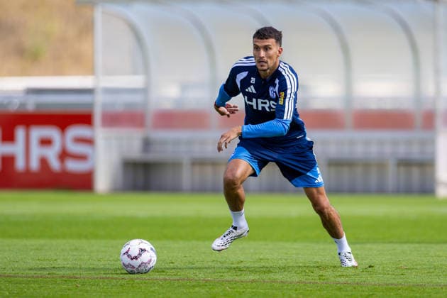 20.08.2026, Fussball, Training des FC Schalke 04. Dejan Ljubicic (FC Schalke 04). Gelsenkirchen Trainingsgelände FC Schalke 04 NRW Deutschland xRHR-FOTO YYx Copyright: RHR-FOTOx RHR-FOTO YY