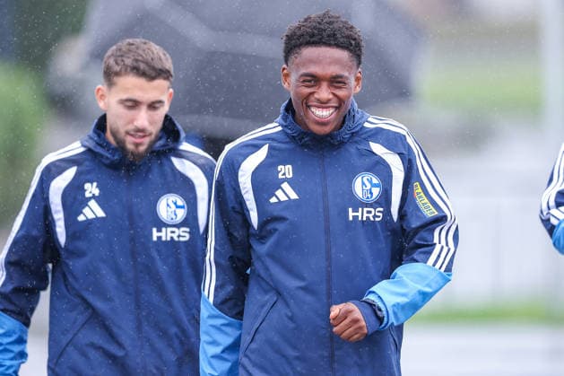 03.09.2026, Fussball, Training des FC Schalke 04. Junior Adamu (FC Schalke 04) Gelsenkirchen Trainingsgelände FC Schalke 04 NRW Deutschland xRHR-FOTO YYx Copyright: RHR-FOTOx RHR-FOTO YY