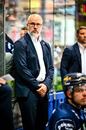 Stefan Nyman (Cheftrainer, Headcoach, Iserlohn Roosters), GER, Iserlohn Roosters vs. ERC Ingolstadt, Eishockey, Penny-DEL, 1. Spieltag, Spielzeit 2026 2027, 19.09.2026, GER, Iserlohn Roosters vs. ERC Ingolstadt, Eishockey, Penny-DEL, 1. Spieltag, Spielzeit 2026 2027, 19.09.2026 Iserlohn Copyright: xJonasxBrockmann Eibner-Pressefotx EP_JBN
