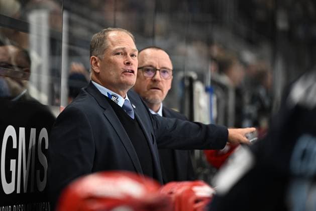Steve Walker (Schwenninger Wild Wings) Schwenninger Wild Wings gegen Loewen Frankfurt, DEL, Hauptrunde, Spiel 1, Saison 2026 2027, 20260918 Schwenninger Wild Wings gegen Loewen Frankfurt, DEL, Hauptrunde, Spiel 1, Saison 2026 2027, 20260918 Schwenningen Copyright: xEibner-Pressefoto SvenxLaeglerx EP_SVL