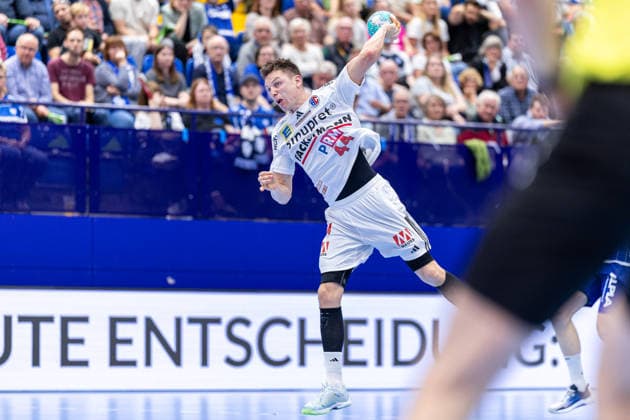 Christoph Steinert (HC Erlangen, 44) im Torwurf GER, TBV Lemgo Lippe vs. HC Erlangen, Handball, 1. Bundesliga, 5. Spieltag, Spielzeit 2026 2027, 20.09.2026 GER, TBV Lemgo Lippe vs. HC Erlangen, Handball, 1. Bundesliga, 5. Spieltag, Spielzeit 2026 2027, 20.09.2026 Lemgo Copyright: xEibner-Pressefoto JanxRollingerx EP_JSK