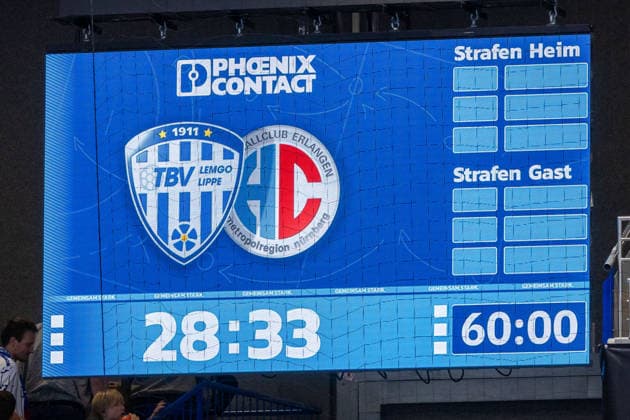 Anzeigetafel mit dem Stand von 28:33 nach Abpfiff GER, TBV Lemgo Lippe vs. HC Erlangen, Handball, 1. Bundesliga, 5. Spieltag, Spielzeit 2026 2027, 20.09.2026 GER, TBV Lemgo Lippe vs. HC Erlangen, Handball, 1. Bundesliga, 5. Spieltag, Spielzeit 2026 2027, 20.09.2026 Lemgo Copyright: xEibner-Pressefoto JanxRollingerx EP_JSK