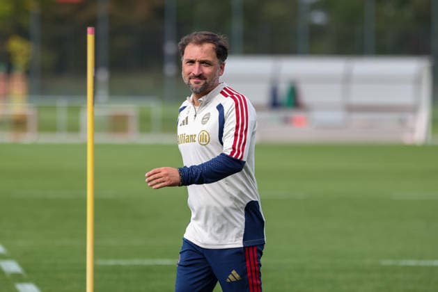Jose Barcala (FC Bayern Muenchen, Chef-Trainer), GER, FC Bayern Muenchen Frauen Abschlusstraining, Fussball, UEFA Womens Champions League, Saison 2026 2027, 21.09.2026, GER, FC Bayern Muenchen Frauen Abschlusstraining, Fussball, UEFA Womens Champions League, Saison 2026 2027, 21.09.2026 Muenchen Copyright: xEibner-Pressefoto JennixMaulx EP_JML