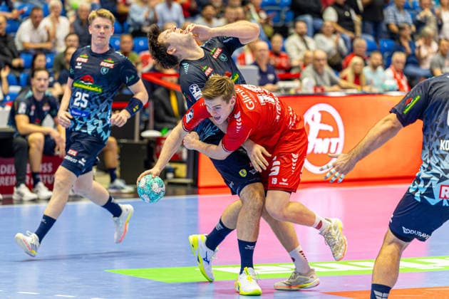 HBL Pokal, 2. Runde, Kassel, MT Melsungen vs. Rhein-Neckar Loewen, Rothenbach-Halle Kassel; 22.09.2026 HBL Pokal, 2. Runde, Kassel, Germany - 22.09.2026: Reynir Thor Stefansson (MT Melsungen, 19) am Ball, Handball Bundesliga, Spiel der MT Melsungen vs. Rhein-Neckar Loewen, Rothenbach-Halle Kassel Copyright: xBEAUTIFULxSPORTS Freudensteinx