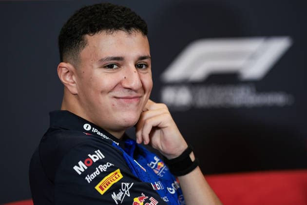 F1 - AZERBAIJAIN GRAND PRIX 2026 HADJAR Isack (fra), Red Bull Racing Ford RB22, portrait press conference, PK, Pressekonferenz during the 2026 Formula 1 Azerbaijan Grand Prix, 15th round of the 2026 Formula One World Championship, WM, Weltmeisterschaft from September 24 to 26, 2026 on the Baku City Circuit, in Baku, Azerbaijan - BakuAzerbaijan Copyright: xEricxAlonsox