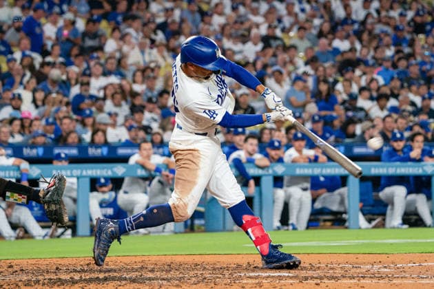 September 24, 2026, Los Angeles, California, USA: Mookie Betts 50 of the Los Angeles Dodgers doubles during a regular-season MLB, Baseball Herren, USA game against the San Diego Padres on Thursday September 24, 2026 at Dodger Stadium in Los Angeles, California.Dodgers defeat Padres, 7-0. ENRIQUE GURROLA BNS PI Dodgers Defeat Padres, 7-0 - ZUMAp124 20260924_zaa_p124_022 Copyright: xEnriquexGurrolax