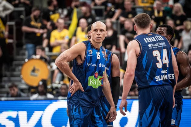 Robin Amaize (Rostock Seawolves, 15) - kritischer Blick GER, MHP Riesen Ludwigsburg vs. Rostock Seawolves, Basketball Bundesliga, easycredit BBL, 2. Spieltag, Spielzeit 2026 2027, 24.09.2026 GER, MHP Riesen Ludwigsburg vs. Rostock Seawolves, Basketball Bundesliga, easycredit BBL, 2. Spieltag, Spielzeit 2026 2027, 24.09.2026 Ludwigsburg Copyright: xSandyxDinkelackerx EP_SDR