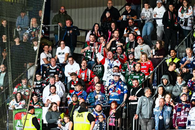 Fans der Augsburger Panther, GER, Iserlohn Roosters vs. Augsburger Panther, Eishockey, Penny-DEL, 3. Spieltag, Spielzeit 2026 2027, 24.09.2026, GER, Iserlohn Roosters vs. Augsburger Panther, Eishockey, Penny-DEL, 3. Spieltag, Spielzeit 2026 2027, 24.09.2026 Iserlohn Copyright: xJonasxBrockmann Eibner-Pressefotx EP_JBN
