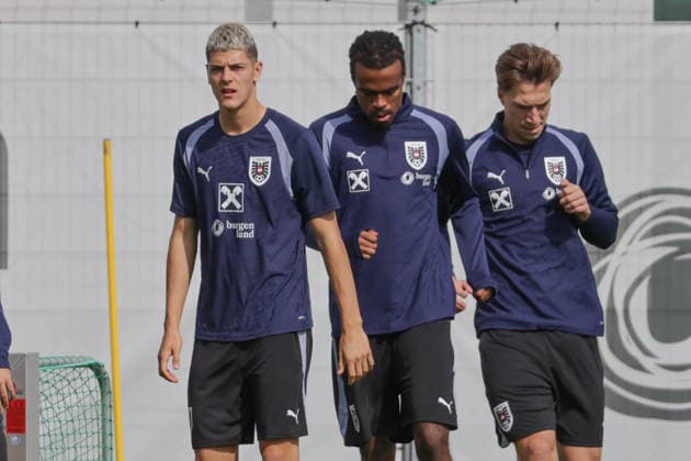 SOCCER - NL, AUT vs KOS VIENNA,AUSTRIA,25.SEP.26 - SOCCER - UEFA Nations League, group stage, OEFB international match, Länderspiel, Nationalmannschaft Austria vs Kosovo, preview, training team AUT. Image shows Vasilije Markovic, Carney Chukwuemeka and David Affengruber (AUT). GEPAxpictures xDavidxBitzan