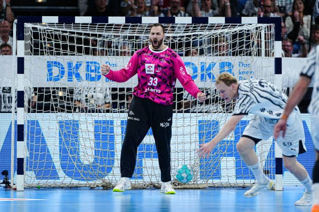 Jubel nach Parade Andreas Wolff (THW Kiel, 33) GER, THW Kiel vs. SG Flensburg-Handewitt, Handball, 1. Bundesliga, Spieltag 6, Saison 2026 2027, 26.09.2026 GER, THW Kiel vs. SG Flensburg-Handewitt, Handball, 1. Bundesliga, Spieltag 6, Saison 2026 2027, 26.09.2026 Kiel Copyright: xEibner-Pressefoto MarcelxvonxFehrnx EP_MFN
