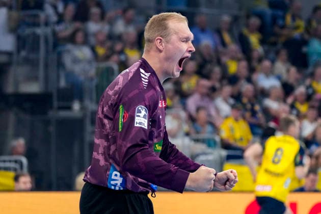 David Späth (Torwart, RNL, 29), Einzelbild, Einzelfoto, Aktion, Action, Jubel, jubeln, jubelt, celebration, Freude, freuen, freut sich, zuversichtlich, optimistisch, positiv, Spielszene, 26.09.2026, Mannheim (Deutschland), Handball, Bundesliga, Rhein-Neckar Löwen - MT Melsungen