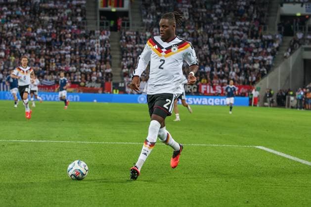 Yann Aurel Bisseck 2 (Deutschland) in Aktion, Deutschland vs. Griechenland, Fussball, DFL, DFB, UEFA Nations League, Saison 2026 2027, Gruppenphase, Gruppe B, Spieltag 2 von 6, 27.09.2026 Augsburg Bayern Deutschland