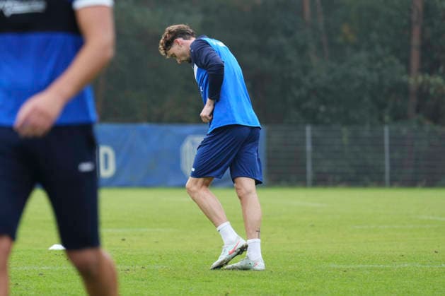 Deutschland: Fussball, Trainingseinheit, 3. Liga, Saison 2026-2027, NVB-Campus, SV Meppen, Dienstag, 06.10.2026, Vormittagstraining: Moritz Heyer als Gastspieler beim Meppener Training des Drittligisten Copyright: xLennxLuebbersx