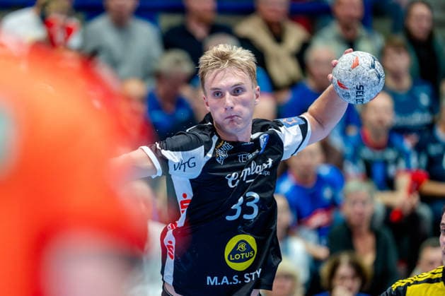 Solingen, 06.10.2026, Handball, Herren, EHF, European League, Gruppenphase, 2. Spieltag, 2026 2027, Bergischer HC - IK Sävehof Zeb Bjerneld (Bergischer HC, 33) beim Torwurf