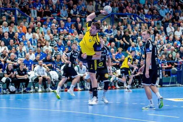 Solingen, 06.10.2026, Handball, Herren, EHF, European League, Gruppenphase, 2. Spieltag, 2026 2027, Bergischer HC - IK Sävehof Tom Poyet (IK Sävehof, 7) beim Torwurf