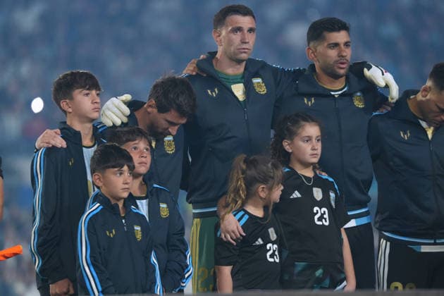 Messi bade farewell to Argentina in the friendly match against Benin BUENOS AIRES, ARGENTINA - OCTOBER 6: Argentine football legend and national team, Nationalteam captain Lionel Messi poses for the team photo before his farewell match in front of over 80,000 spectators at the Monumental Stadium, in Buenos Aires, Argentina on October 6, 2026. Argentine football star Lionel Messi played his final international match, Länderspiel, Nationalmannschaft in the friendly game between Argentina and Benin. The 39-year-old walk onto the stadium pitch for the final time in the sky-blue and white jersey, entering his farewell as Argentina s record appearance-maker and leading scorer with 207 caps and 125 goals. Luciano Gonzalez Anadolu Buenos Aires Argentina. Editorial use only. Please get in touch for any other usage. Copyright: x2026xAnadoluxLucianoxGonzalezx