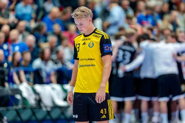 Solingen, 06.10.2026, Handball, Herren, EHF, European League, Gruppenphase, 2. Spieltag, 2026 2027, Bergischer HC - IK Sävehof Arvid Uusvoog (IK Sävehof, 43) vor dem Anpfiff Solingen Klingenhalle NRW Germany