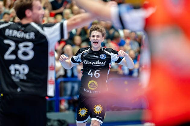 Solingen, 06.10.2026, Handball, Herren, EHF, European League, Gruppenphase, 2. Spieltag, 2026 2027, Bergischer HC - IK Sävehof Julian Fuchs (Bergischer HC, 46) jubelt nach einem Treffer Solingen Klingenhalle NRW Germany