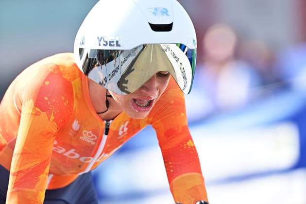 Netherlands Jop Van Den Biggelaar crosses the finish line of the Men Junior Individual Time Trial race (22km) at the cycling UEC Road European Championships, in Ljubljana, Slovenia, on Wednesday 7 October 2026. The UEC Road European Championships are taking place from 02 to 07 October in Ljubljana, Slovenia. DAVIDxPINTENS x189036043x